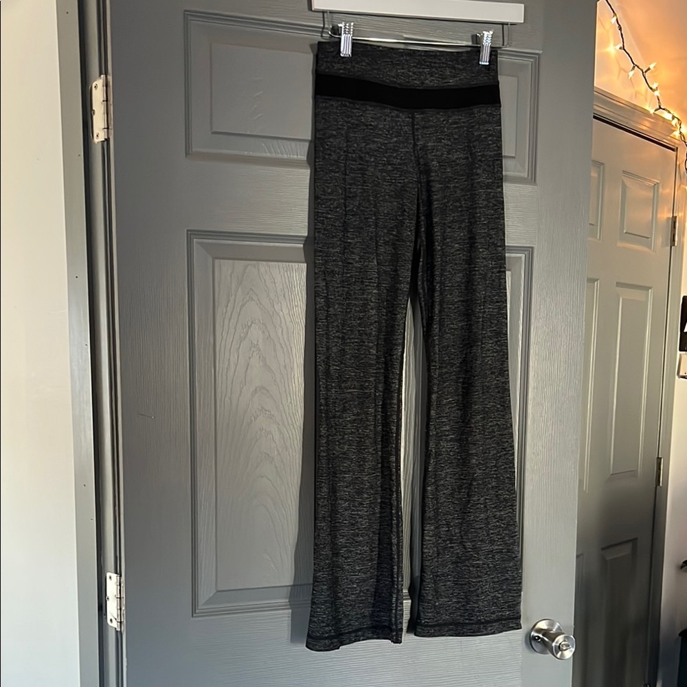 Gray flare pant lululemon.